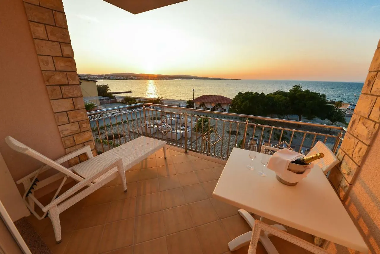 Sunset Deluxe Apartments Croatia